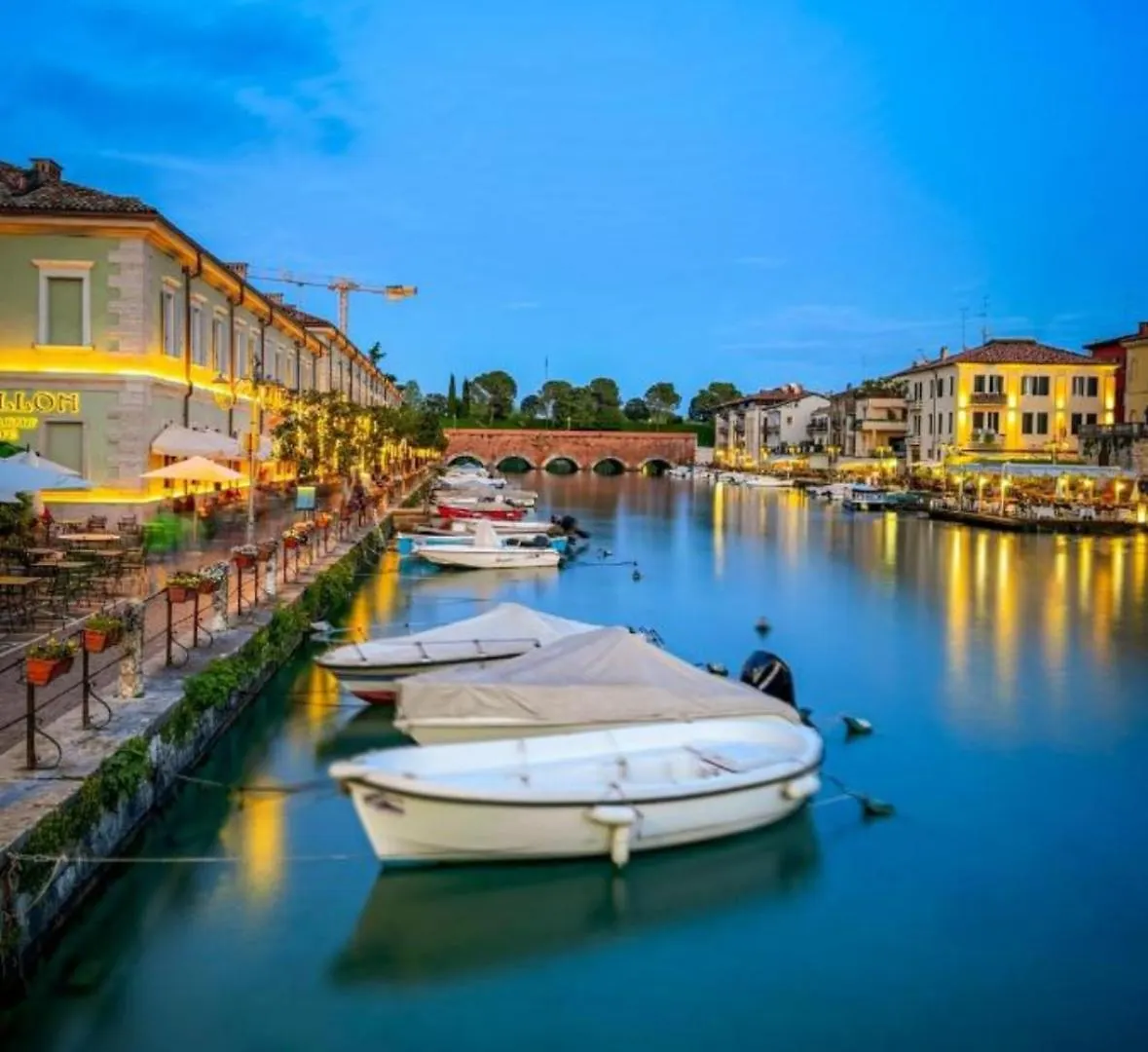 Garda Relais Luna Blu Peschiera del Garda 3*,